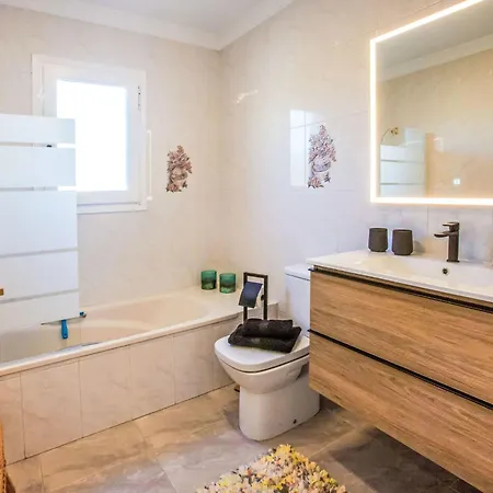 Lola By Interhome * Orba